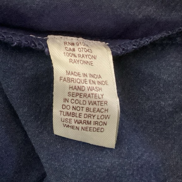 SOLITAIRE EMBROIDERED BOHO DENIM BLUE PEASANT LIGHTWEIGHT TUNIC TOP RAYON SZ. M - Picture 8 of 8